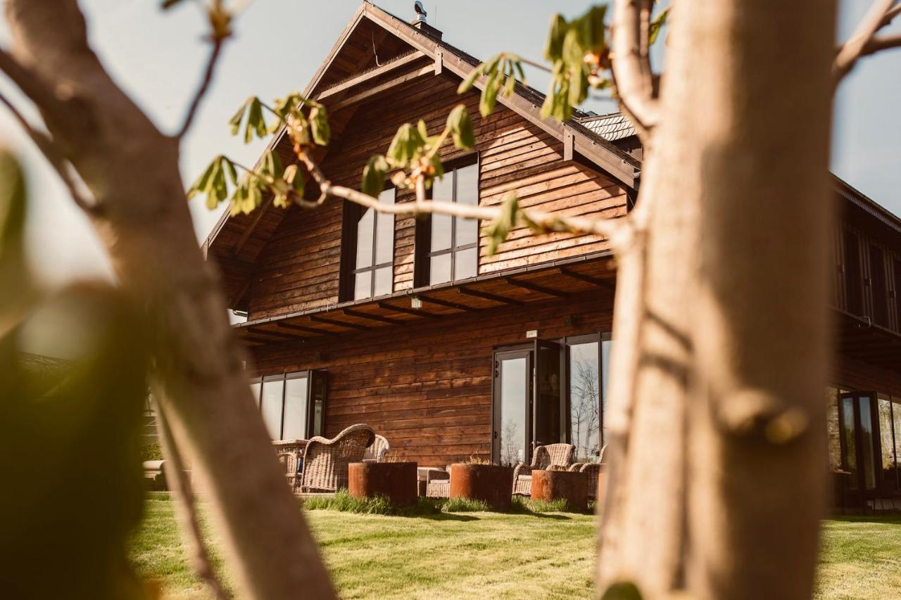 Karma House Goscienczyce Bed & Breakfast Grojec  Luaran gambar