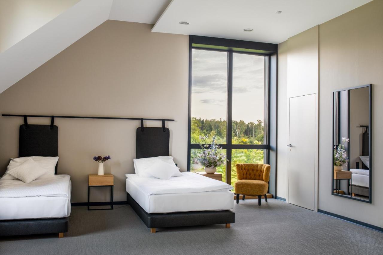 Karma House Goscienczyce Bed & Breakfast Grojec  Luaran gambar